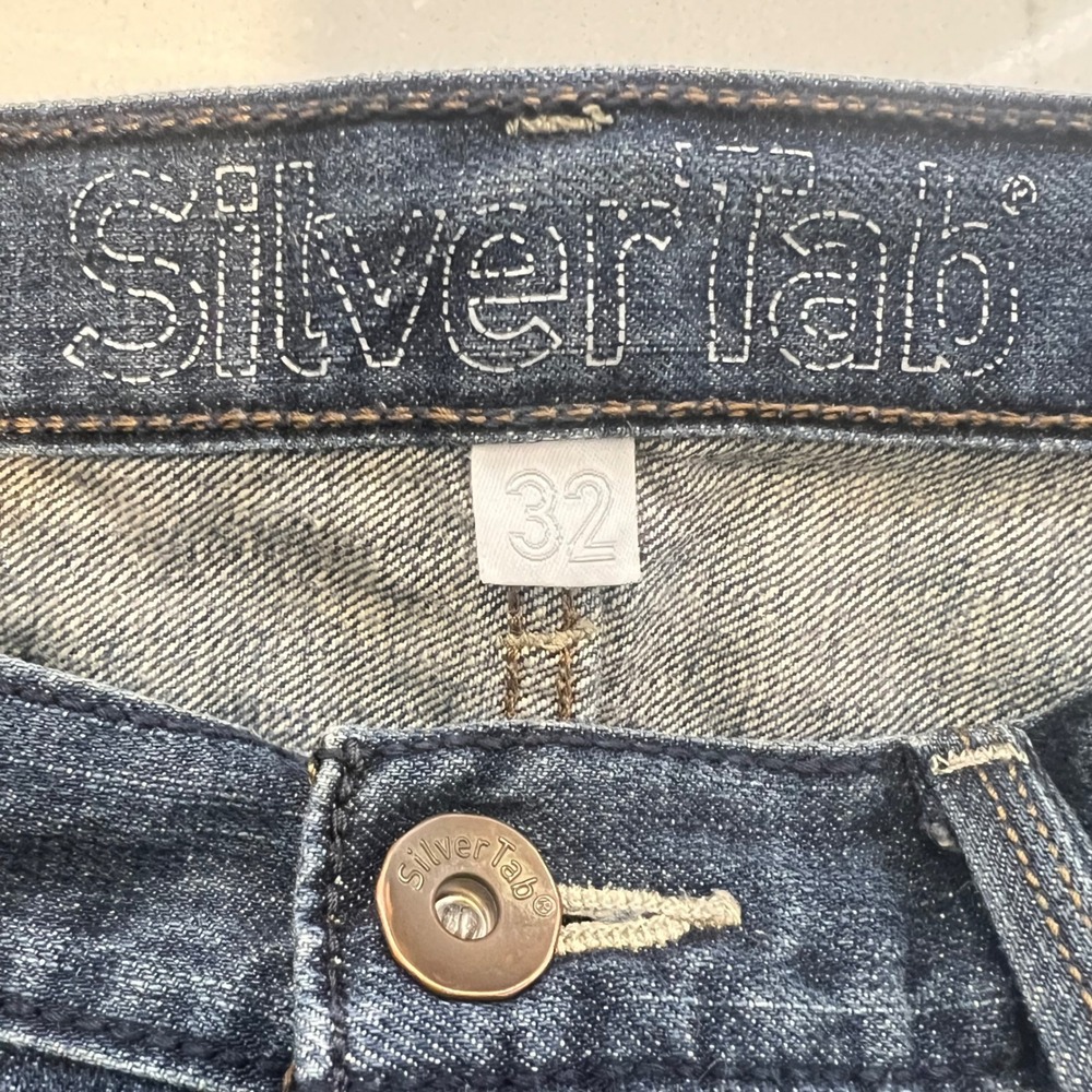 Levi's Silver Tab Men's Y2K Denim Shorts 32W Indie Sleaze‎ Jorts Skater Grunge - Picture 2 of 10